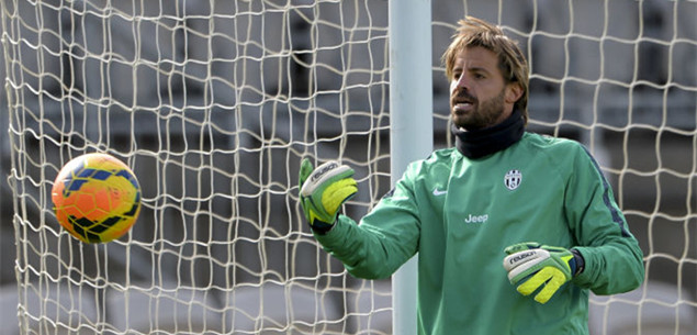 维拉10轮9胜升至第二，上次取得如此战绩还是1919年