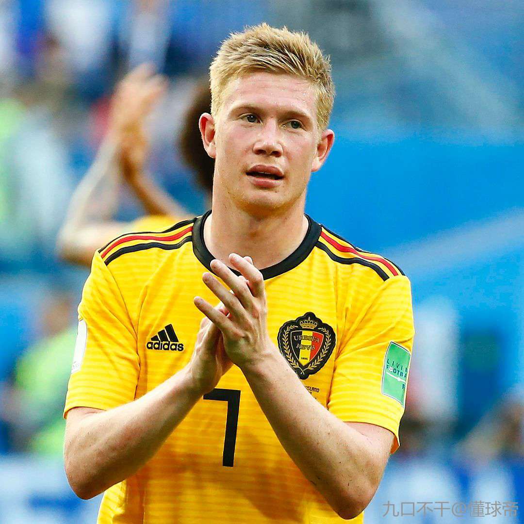 开香槟！中国女排3-1战胜日本豪取3连胜！赵勇变阵封神