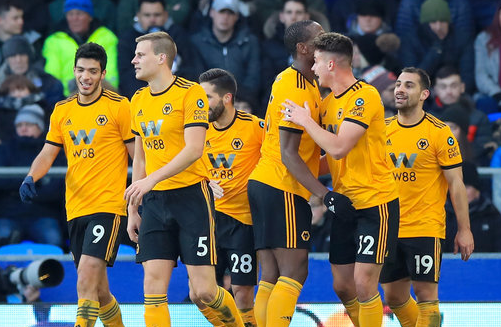 欧冠精彩进球回顾：梅西助攻集锦,